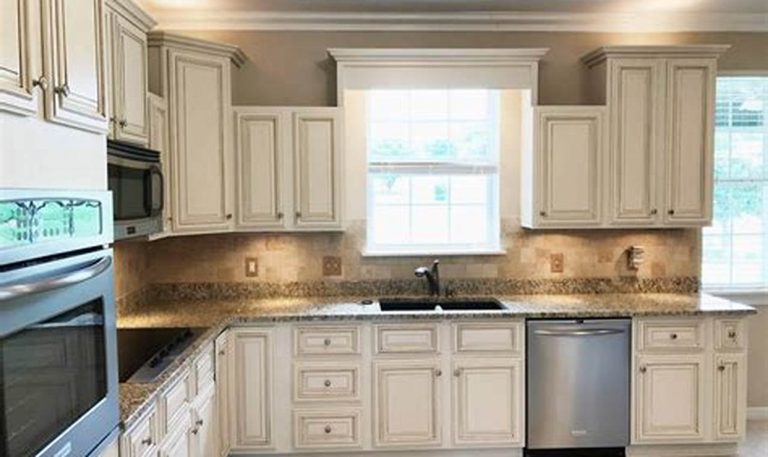 kitchen colors with off white cabinets