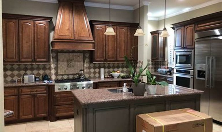 dark wood kitchen furniture