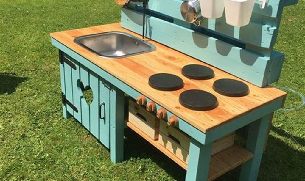 outdoor play kitchen