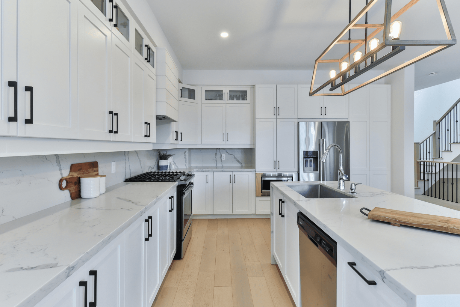 Crafting Your Dream: The Art of Distinctive Kitchens That Inspire and ...