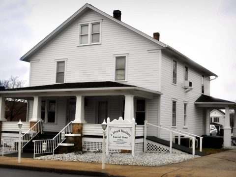 Blackburn Funeral Home Obituaries: Find 100+ Recent Notices