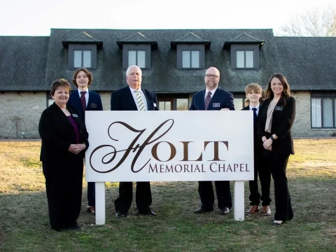 Holt Funeral Home Harrison AR Obituaries: 2 Recent Listings