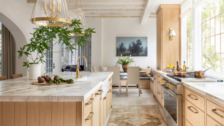 White Oak Kitchen Cabinets